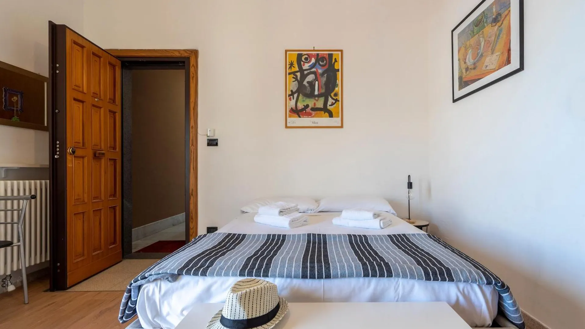 Bright Studio With Terrace & Parking Bari